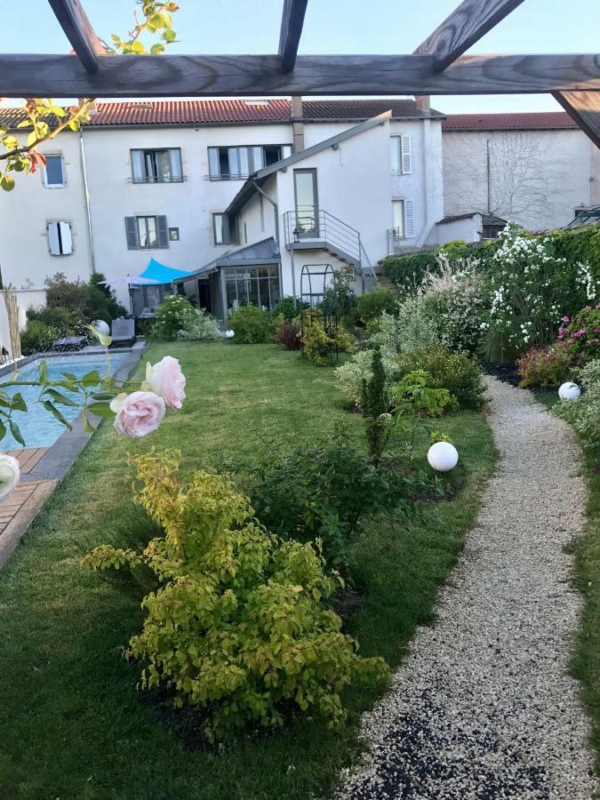 De La Chambre Au Jardin Hotel Belleville-en-Beaujolais Exterior photo